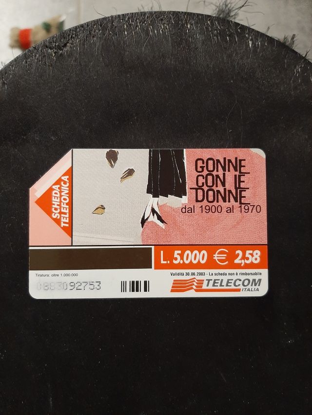 Scheda telefonica Gonne con le donne