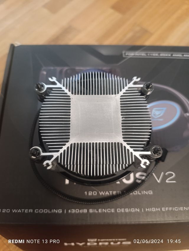 Ventilador refrigerador hydrus V2 pc