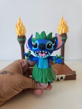 FIGURA DIORAMA STITCH ALOHA 3D