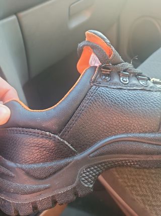 Botas DE  SEGURIDAD 
