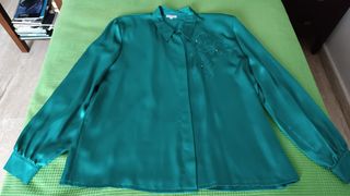Conjunto Blusa y falda con cinturón Aprile T 48