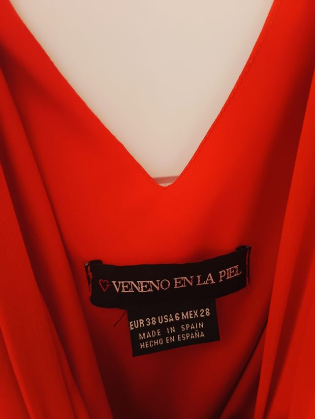 Vestido rojo (Veneno en la piel) t.38