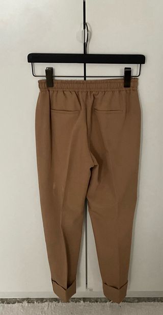 Pantalones de traje marrones Bershka
