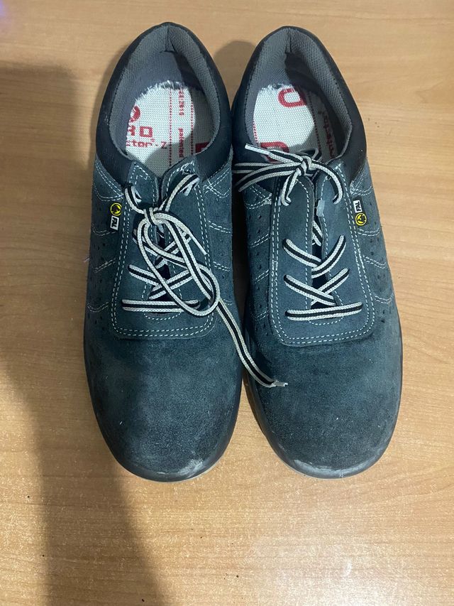Zapatos de seguridad talla 43