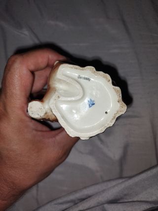 Figura de porcelana de un oso Göbel