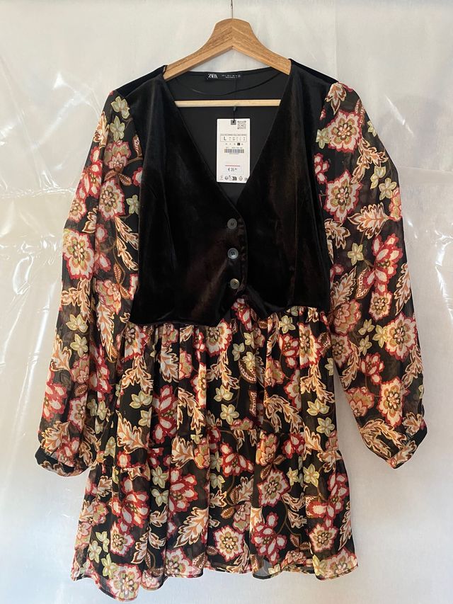 Vestido Zara nuevo con etiqueta