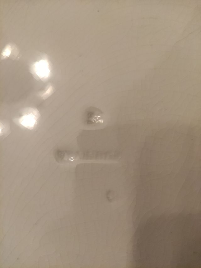 Fuente antigua de valor histórico