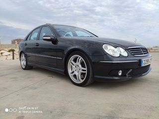 Mercedes-Benz Clase C 2004