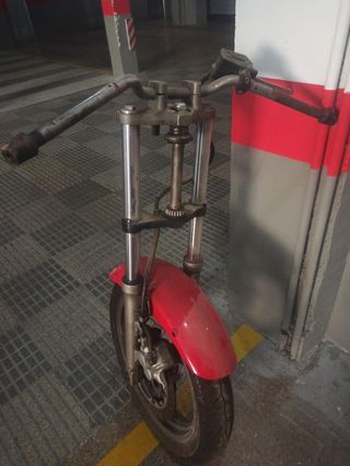 Tren delantero de yamaha XJ 600