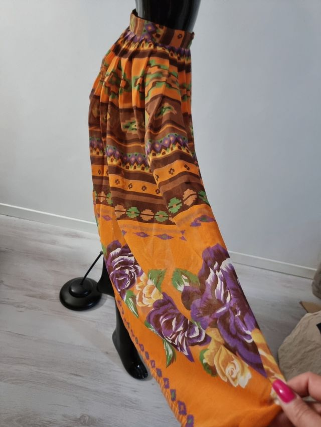 Maxigonna vintage a pieghe