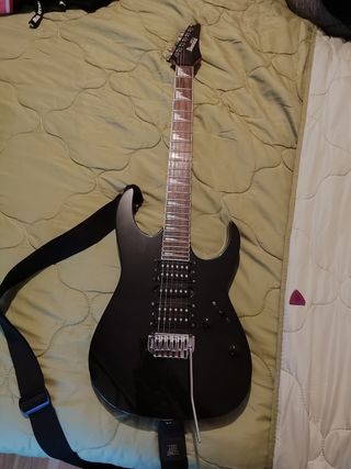 Ibanez gio 