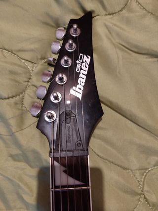 Ibanez gio 