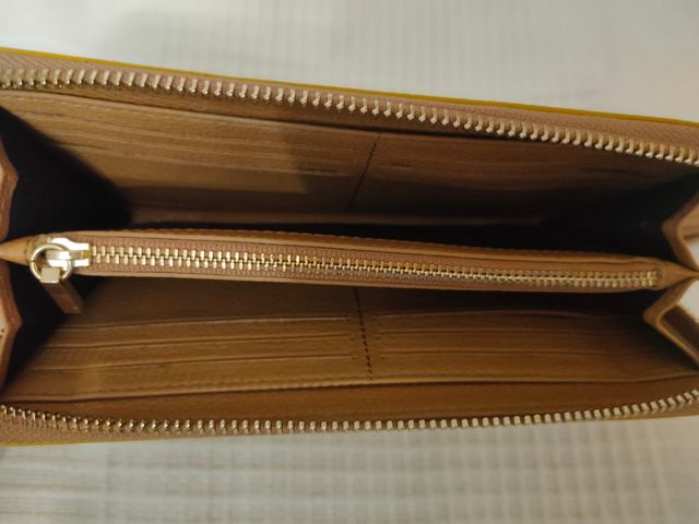 Cartera Purificación García a estrenar