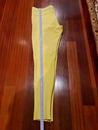 Leggins amarillos de Zara