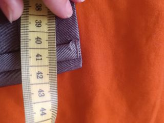 Traje de novio o invitado.