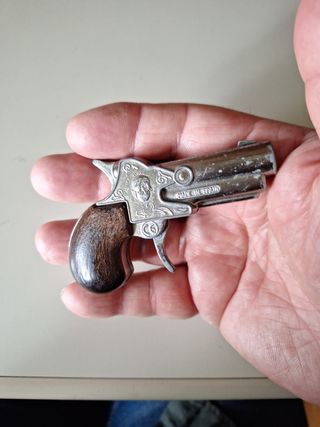 Pistola giocattolo