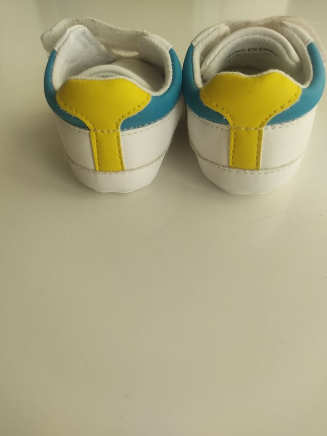 Deportivas recien nacido