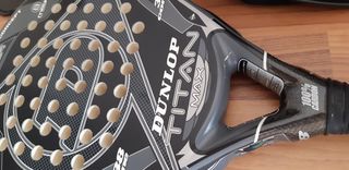 Pala Padel Dunlop Titan MAX