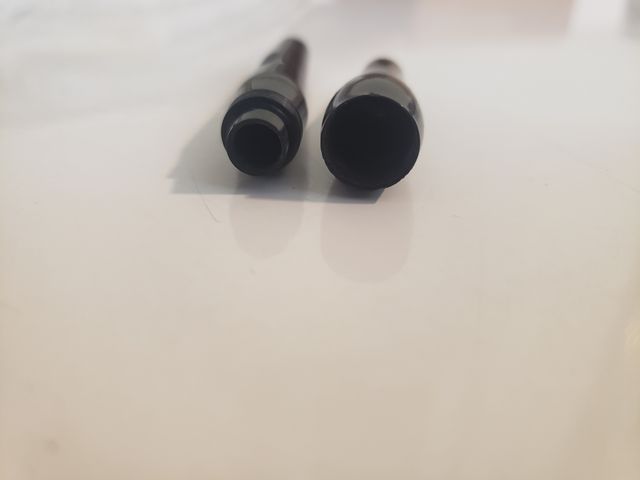 Boquilla negra - 9 cm de largo