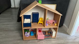 Casa de muñecas estanteria ikea flisat