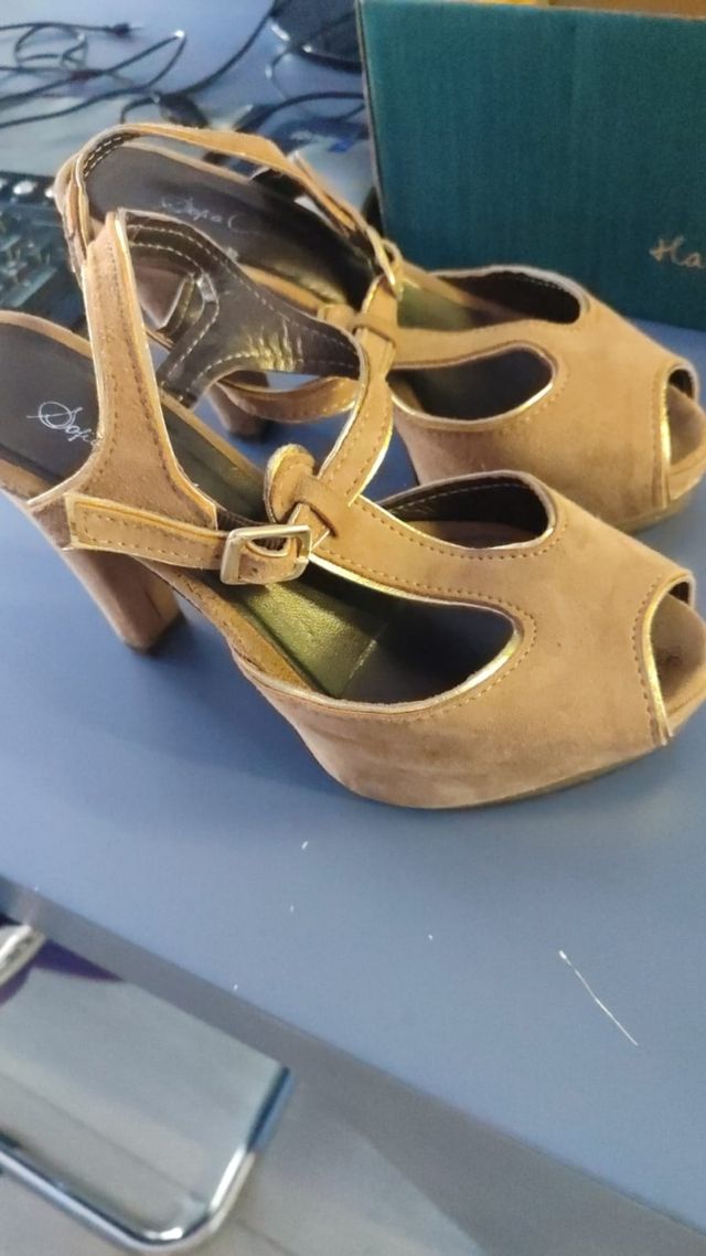 Sapatos de Sofia Cunha