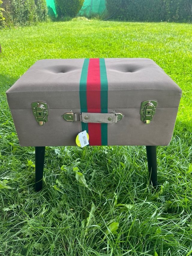 Taburete con almacenaje