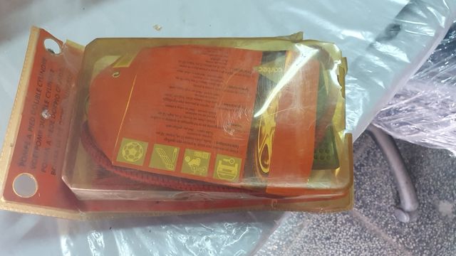 Bomba de inflar de pie.