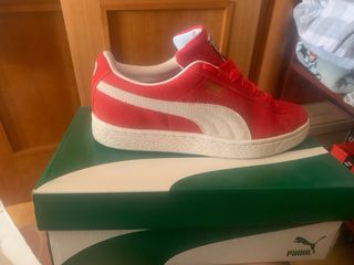 Zapatillas puma roja