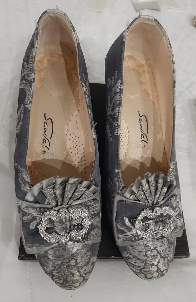 Traje fallera hecho a mano