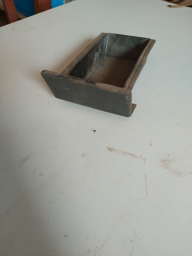 Cenicero de Suzuki sj 410