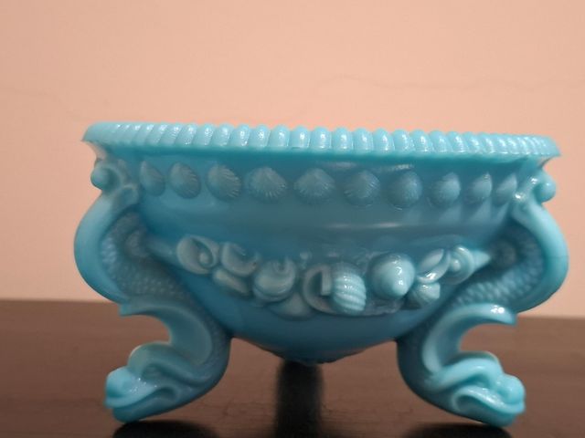 Bombonera opalina azul turquesa