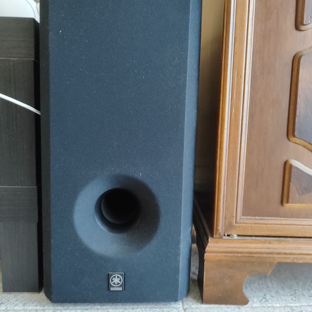 Amplificatore denon completo di casse e sub