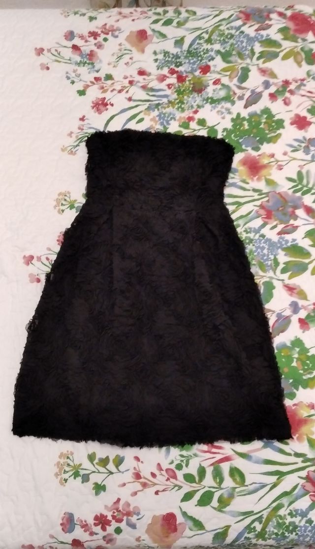 Abito nero Word of Honor