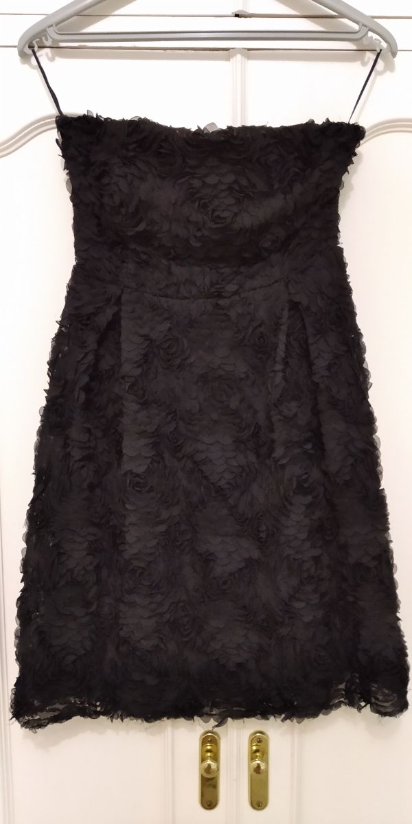 Abito nero Word of Honor