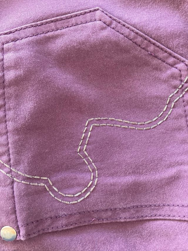 Pantalón morado de Tous T-38