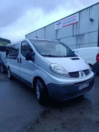 SE CAMBIA Renault TRAFIC 2012