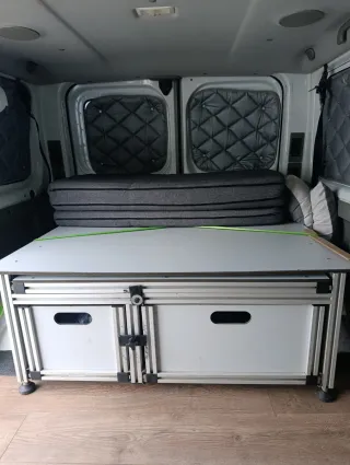 SE CAMBIA Renault TRAFIC 2012