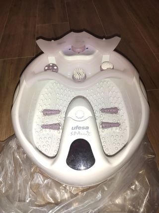 Bañera de hidromasaje para pies