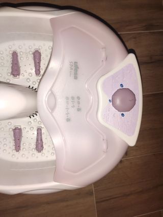 Bañera de hidromasaje para pies