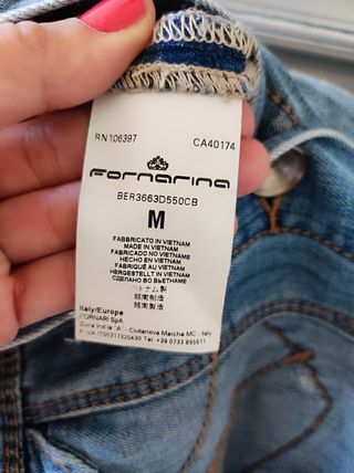 Cazadora vaquera Marca Fornarina
