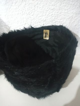 ANTIGUO GORRO SIMIL DE PIEL