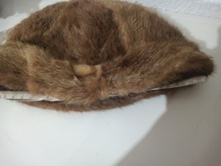 ANTIGUO GORRO DE PIEL GENUINA