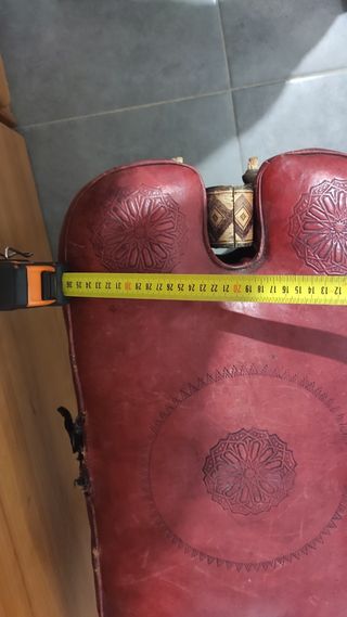 Taburete Silla de Camello Marroquí | Cuero y Mader