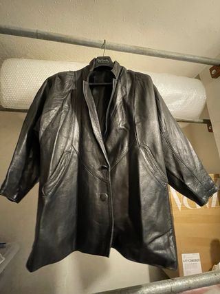 Cazadora vintage piel negra