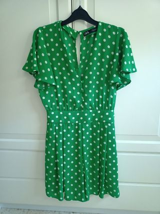 Mono corto lunares verde mujer