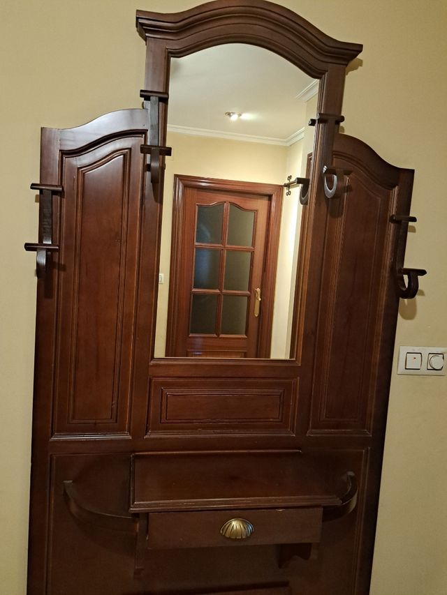 Mueble entrada.