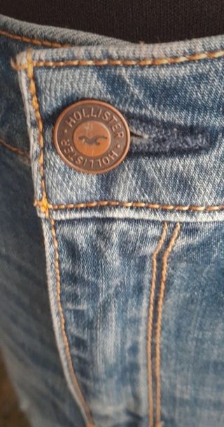 Falda vaquera de Hollister (mirar medidas)