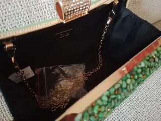 Bolso de mano pedrería