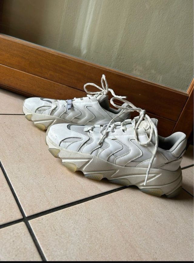 Ash sneackers