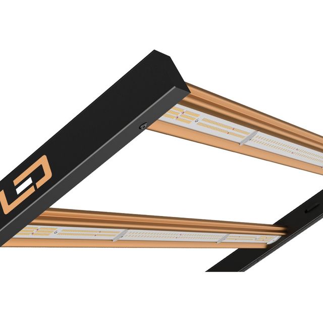 Dimlux Xplore Series LED 730W 9X 27 COMPACTO